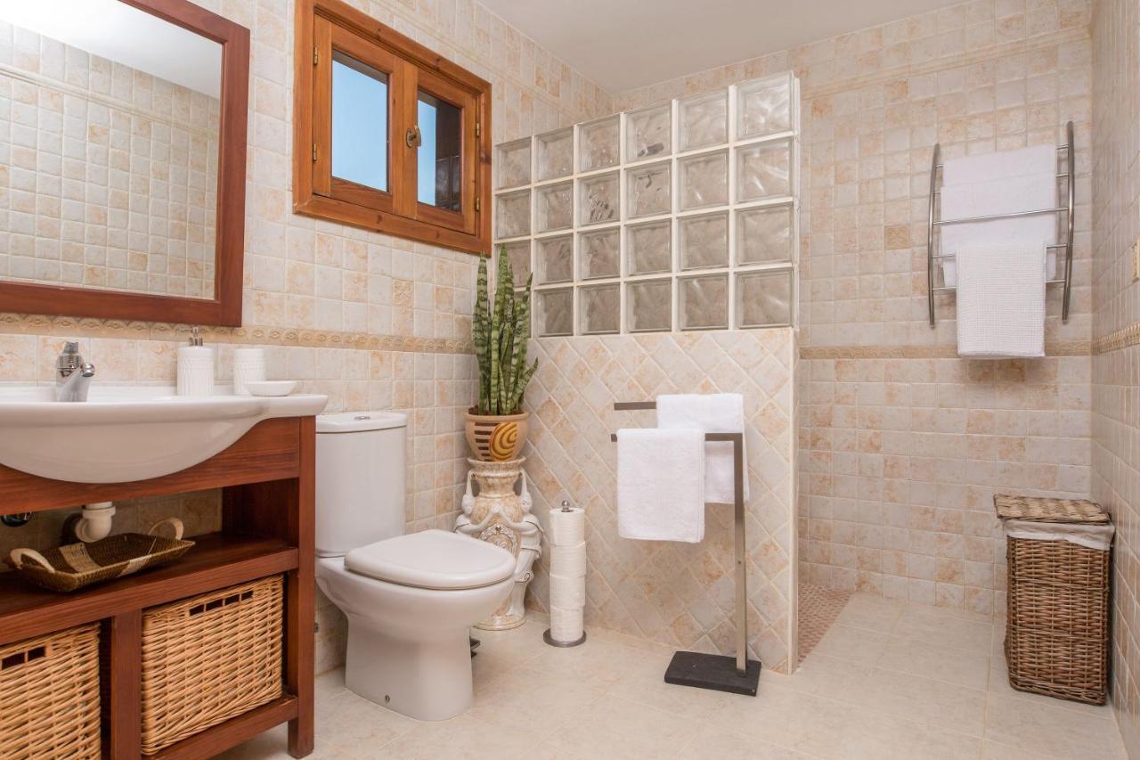Casa Laura Villa La Ampuyenta Buitenkant foto