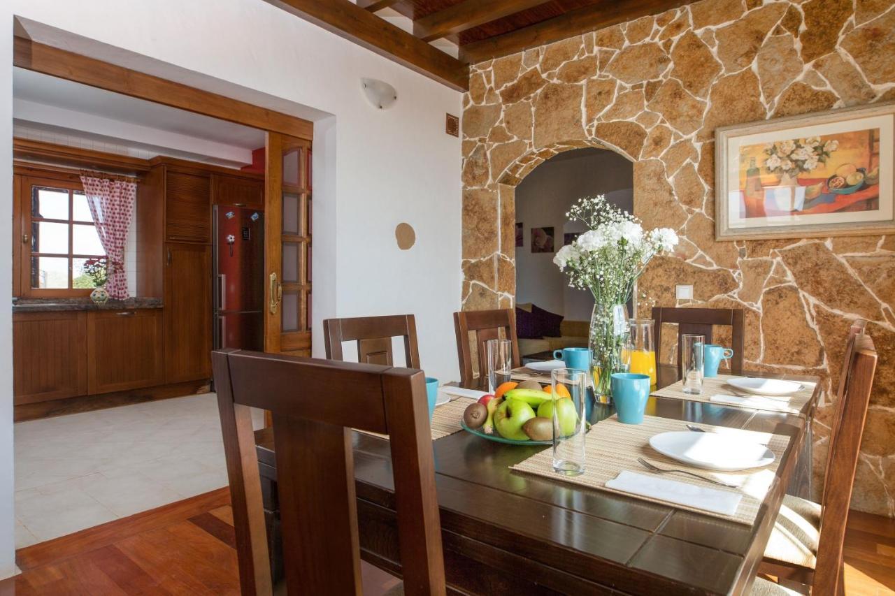 Casa Laura Villa La Ampuyenta Buitenkant foto